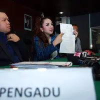 Foto profil Regina Andriane Saputri (Deki Prayoga/bintang.com)