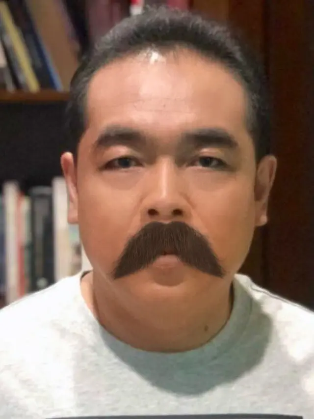 6 Editan Foto Adam Suami Inul Daratista Kembali Berkumis Ini Bikin Ketawa Geli