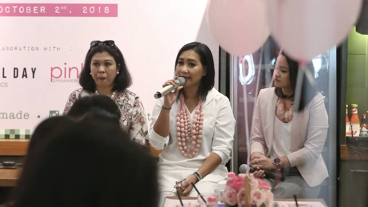 [Fimela] Yuk! Jajan cupcake sambil beramal untuk para pengidap kanker payudara