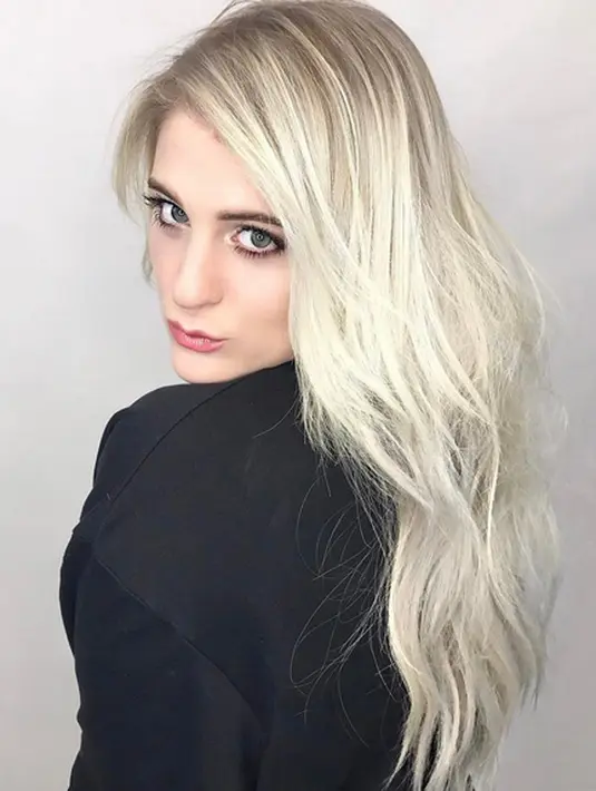 Megan Trainor pernah masuk ke dalam deretan artis cantik versi majalah People pada tahun 2015 silam. Namun pada saat itu ia sempat dihujat lantaran bentuk tubuhnya yang dianggap gemuk. (Instagram/meghantrainor)