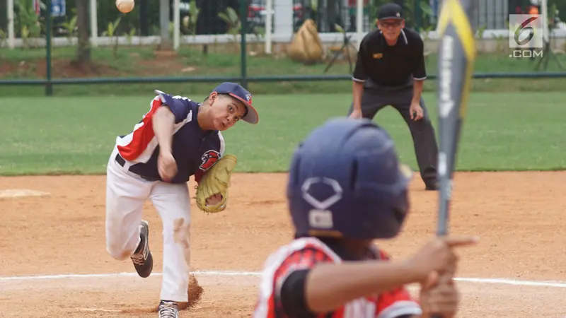 Bentuk Lapangan Rounders Adalah Persegi Lima, Lengkap Ukurannya