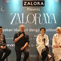 Wujud perayaan kreativitas dan kolaborasi fashion lokal bersama Zaloraya.
