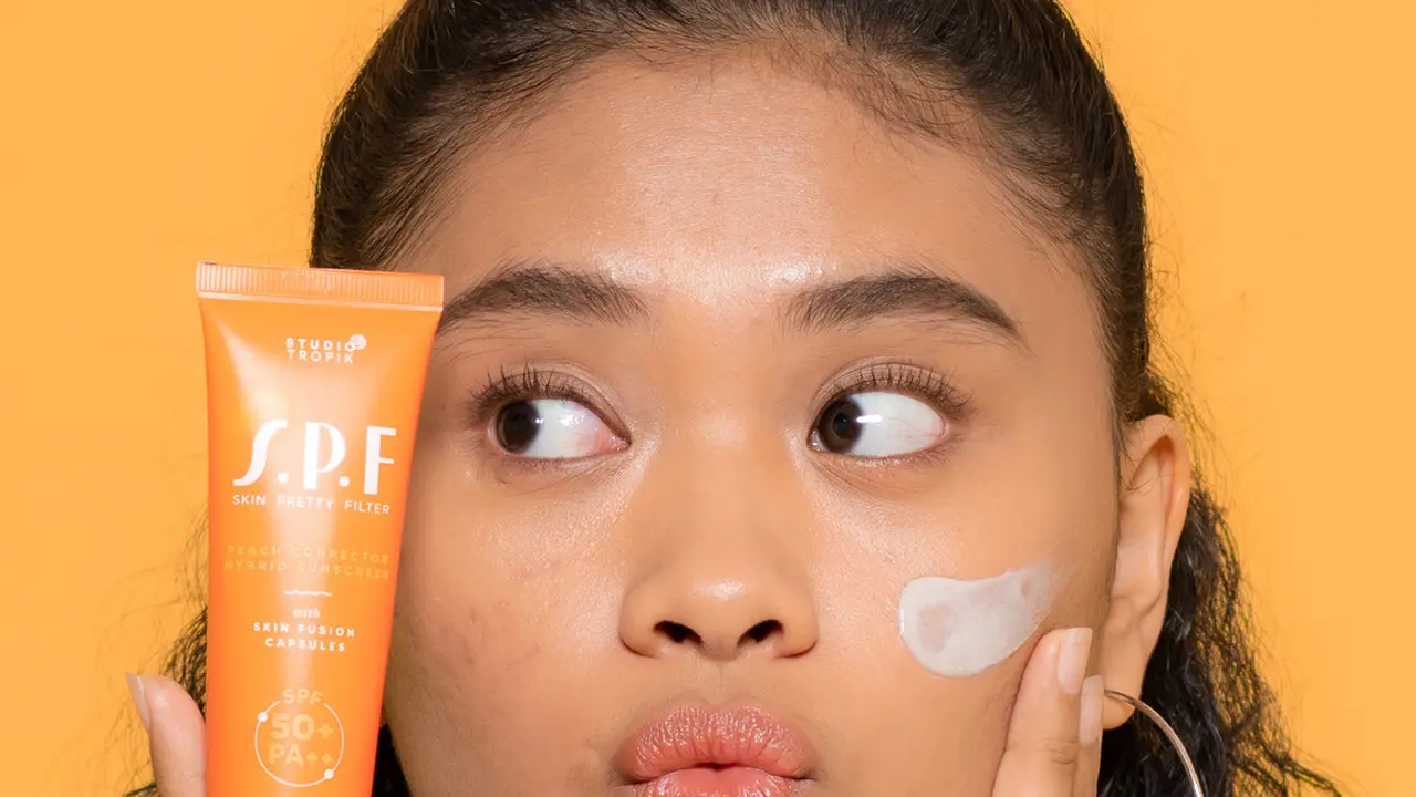 Sunscreen Lokal yang Bisa Digunakan Sesuai Kulitmu dari Terang Hingga Sawo Matang