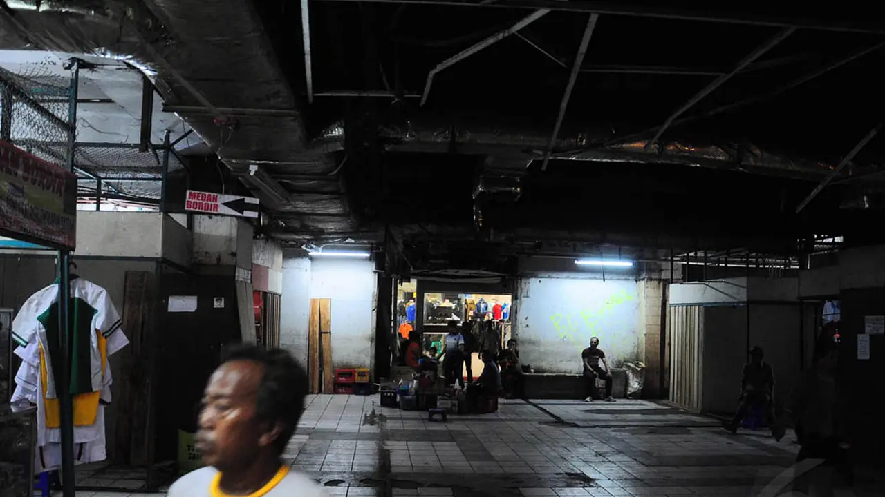 Sepinya Kios Pedagang Blok V Pasar Senen