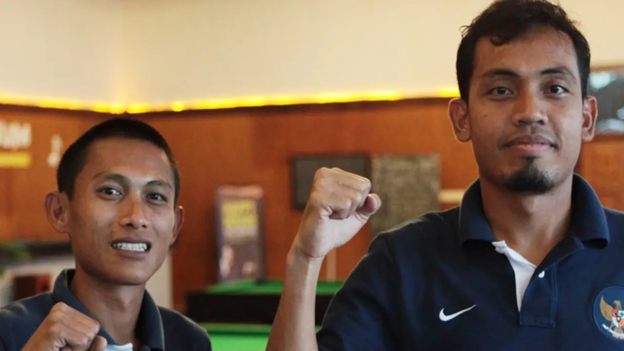 Ade Ali (Kiri) dan Muhni