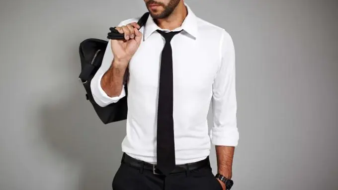 Bukti Nyata Lelaki yang Pakai Kemeja Lebih Ganteng!