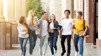 Ilustrasi mahasiswa. (Shutterstock/Prostock-studio)