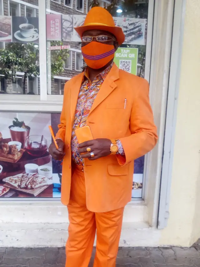 Pria Ini Dapat Julukan Paling Stylish di Afrika, 7 Gayanya Curi Perhatian