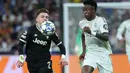 Keunggulan Real Madrid atas Juventus bertahan hingga akhir pertandingan. (Thomas COEX/AFP)