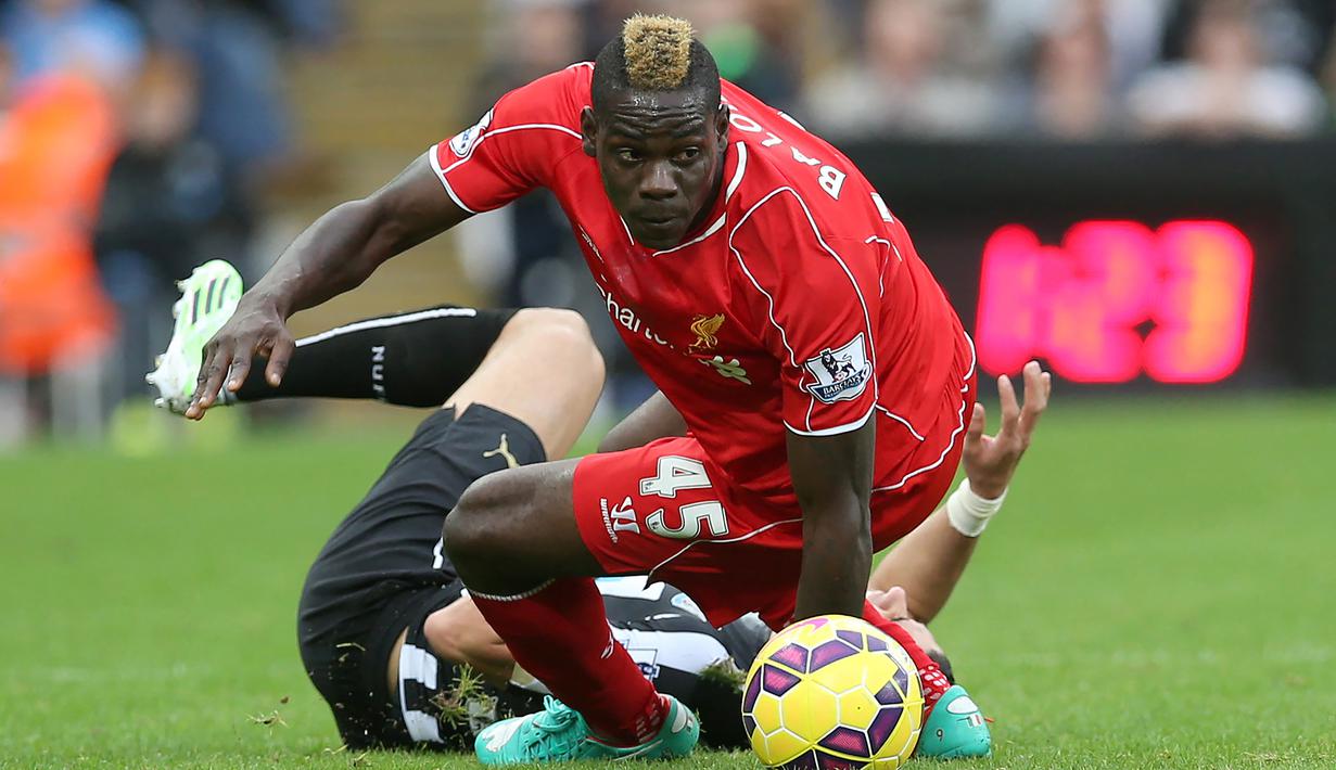 Setelah 1,5 musim bersama Chelsea, ia hijrah ke Liverpool pada awal musim 2014/2015. Hanya bertahan 1 musim, ia tampil dalam 28 laga dengan mencetak 4 gol. Pada awal musim 2015/2016 Liverpool meminjamkannya ke AC Milan. (AFP/Ian MacNicol)