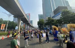 Suasana Hari Bebas Kendaraan Bermotor (HBKB) atau Car Free Day (CFD) di Jalan HR Rasuna Said, Jakarta Selatan. (Liputan6/Delvira Hutabarat)