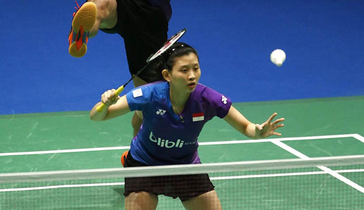 Pada babak semifinal, Praven/Debby sudah ditunggu lawan berat. Mereka harus berhadapan dengan unggulan pertama, Zhang Nan/Zhao Yunlei. (Reuters/Andrew Boyers)