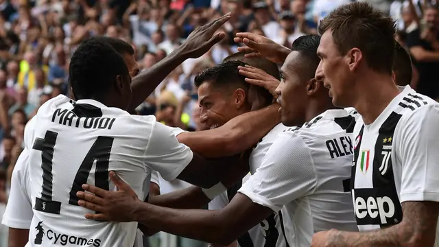 FOTO: Cristiano Ronaldo Cetak 2 Gol, Juventus Bungkam Sassuolo