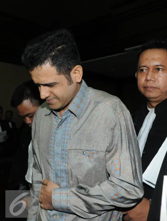 Muhammad Nazaruddin usai sidang pembacaan dakwaan dalam perkara dugaan tindak pidana pencucian uang (TPPU) di Pengadilan Tipikor, Jakarta, (10/12). Nazaruddin sebelumnya telah menjadi terpidana kasus korupsi proyek wisma atlet. (Liputan6.com/Helmi Afandi)