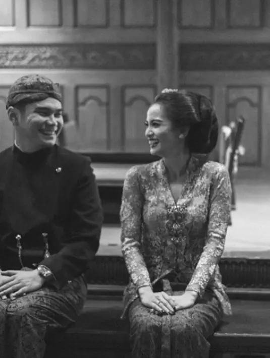 Sejak menikah, Acha dan Vicky memang selalu tampil mesra meski keduanya jarang terlihat di publik. Pasalnya, saat ini Acha mengikuti sang suami di negeri Kangguru, Sydney, Australia. (Instagram/septriasaacha)