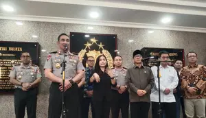 Kapolri Gandeng Mendes Berantas Narkoba di Desa