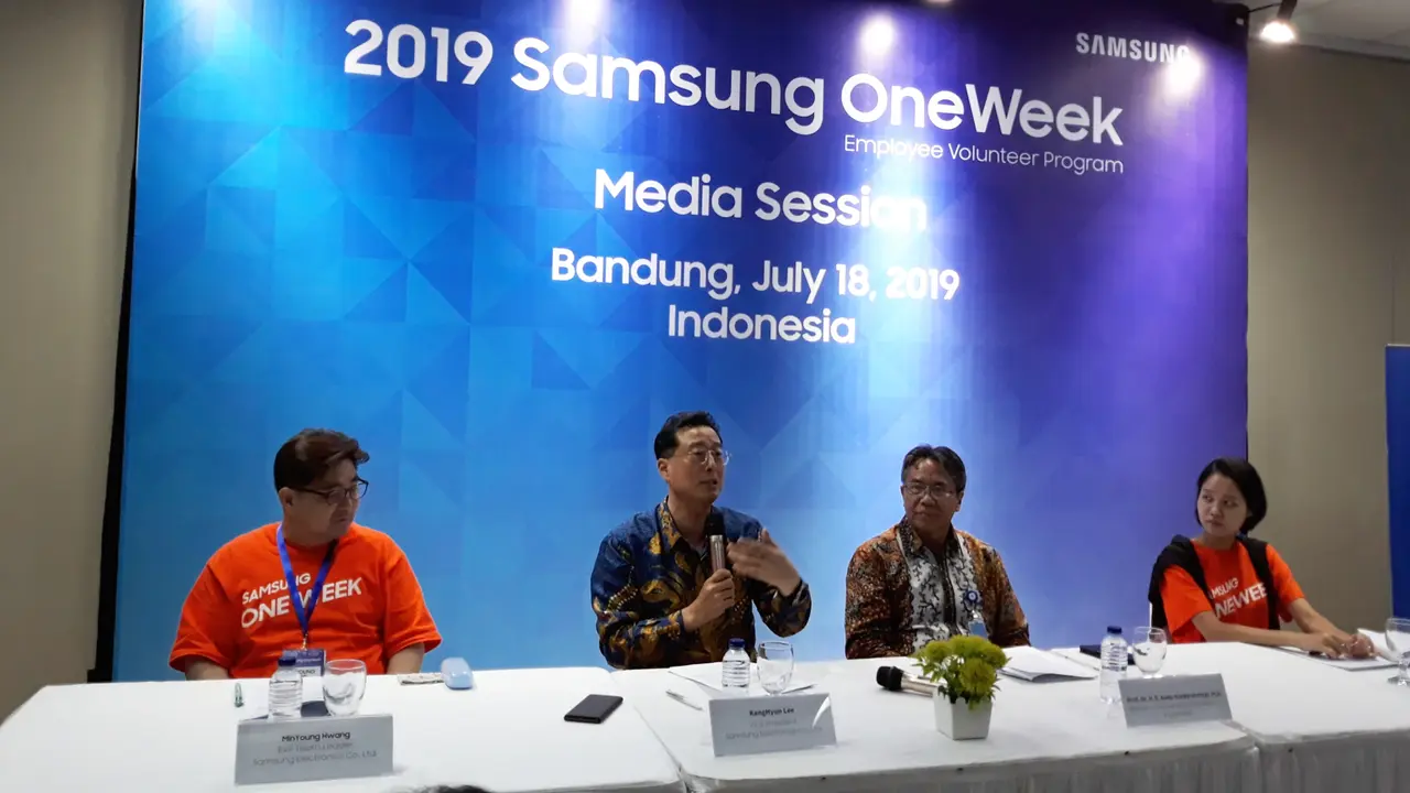 Program pelatihan Samsung OneWeek diselenggarakan di kampus UPI, Bandung