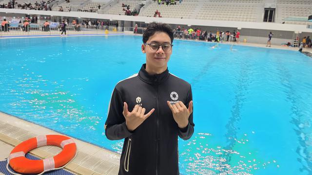 Perenang Jason Donovan Yusuf mengikuti Kejurnas Akuatik 2026