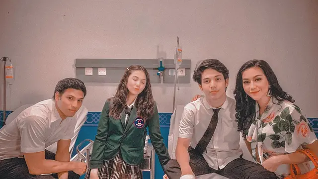 Perankan Karakter Ganda, Ini 7 Potret Aisyah Aqilah dalam Sinetron Janet & Jamilah