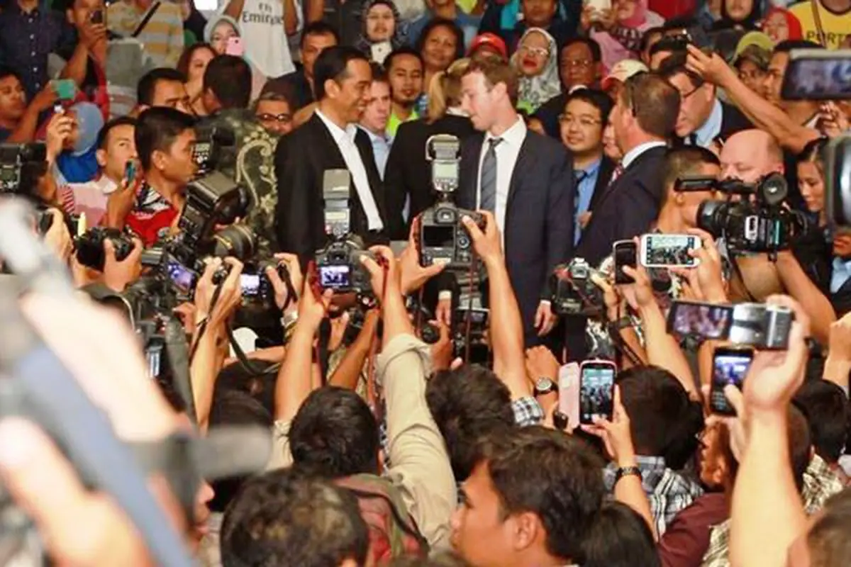 Mark Zuckerberg blusukan di Tanah Abang