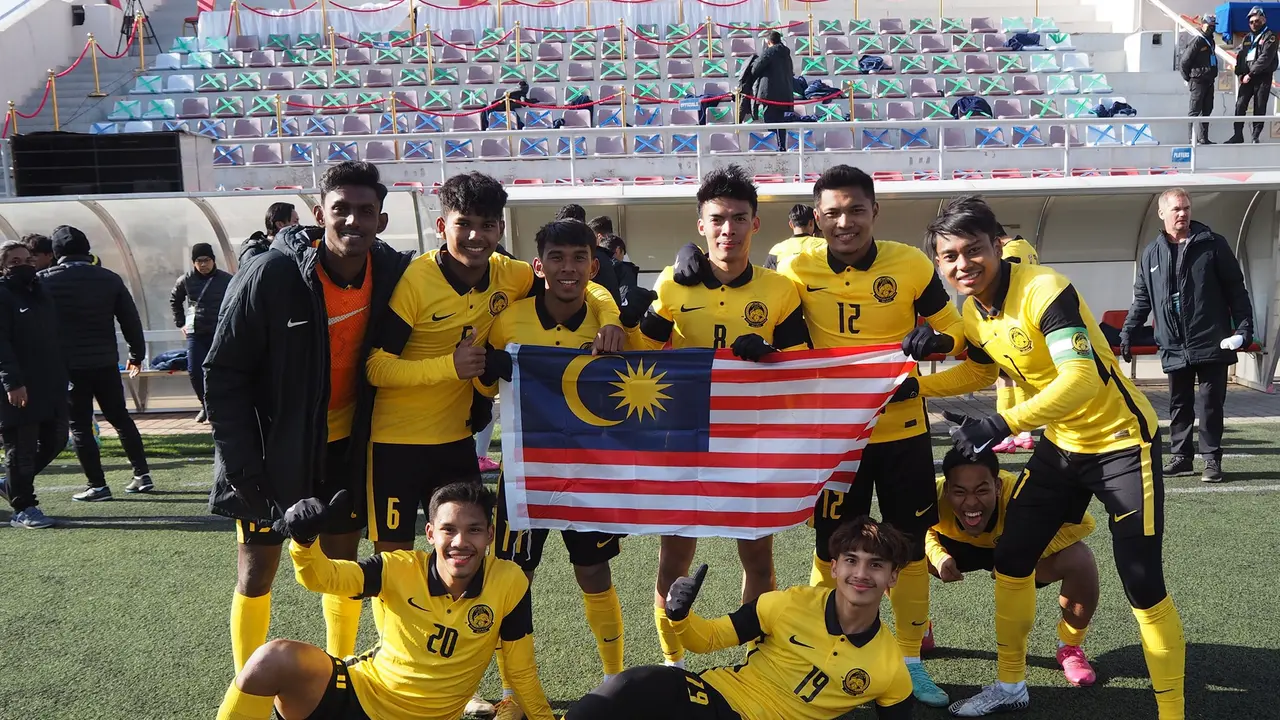 Timnas Malaysia U-23 setelah lolos ke Piala Asia U-23 2022.