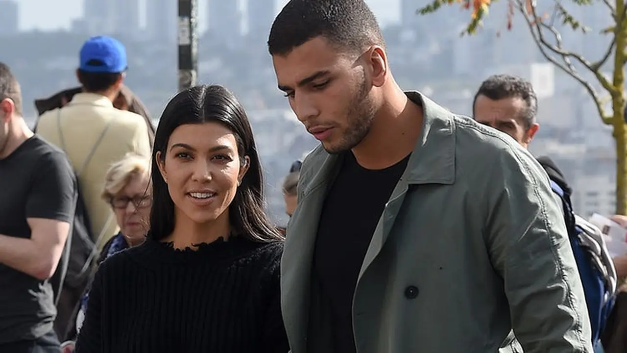 [Bintang] Kourtney Kardashian - Younes Bendjima