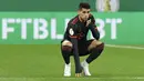 <p>Bek Bayern Muenchen, Joao Cancelo saat bertanding melawan Mainz 05 selama pertandingan babak 16 besar Piala Jerman (DFB Pokal) di Mewa Arena, Mainz, Jerman (1/2/2023). Assist yang diberikan Joao Cancelo membuahkan gol pembuka Bayern yang dicetak Eric Choupo-Moting pada menit ke-17. (AFP/Thomas Kienzle)</p>