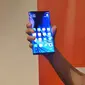 Prototipe Mi Mix Alpha, smartphone masa depan Xiaomi yang memiliki layar di seluruh permukaannya (Liputan6.com/ Agustin Setyo Wardani).