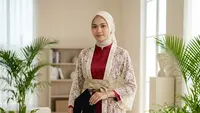 Rekomendasi Model Baju Wisuda Sustainable yang Bisa Dipakai Lagi, Anggun Tanpa Memenuhi Lemari