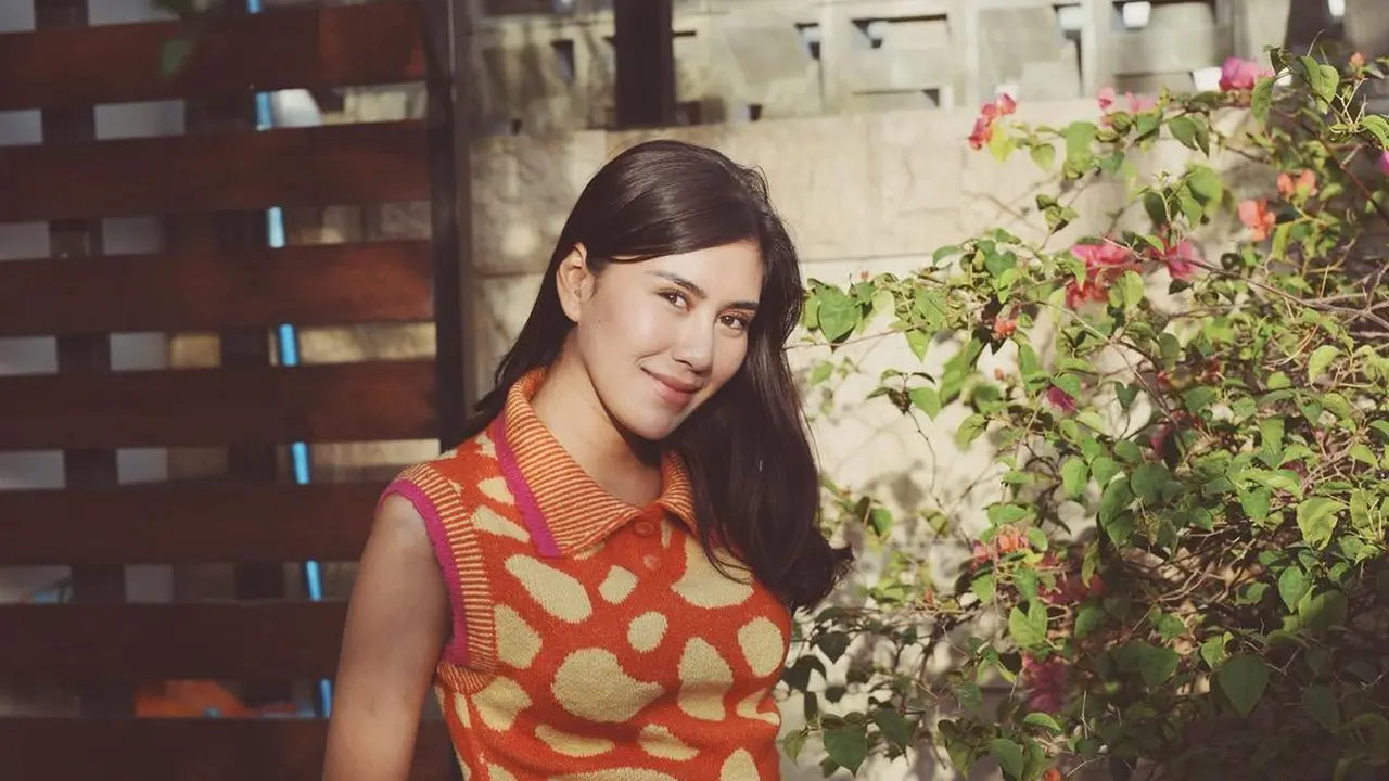 Syahnaz Sadiqah