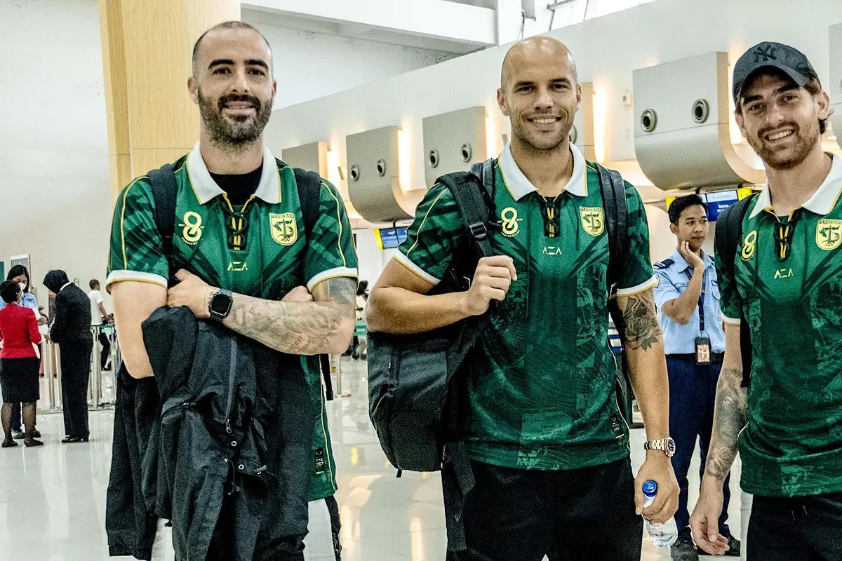 Pemain Balkan Ngumpul di Persebaya, Milos Raickovic Senang Adaptasinya ...