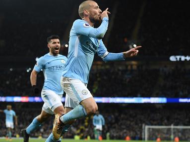 Pemain Manchester City, David Silva mencatatkan namanya dalam daftar pemberi assist terbanyak di Premier League dengan koleksi delapan assist hingga pekan ke-16. (AFP/Oli Scarff)