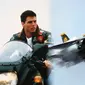 Tom Cruise dipastikan kembali memainkan karakter dari film pertama, yaitu tokoh ikonik bernama Pete Mitchell alias Maverick di Top Gun 2.