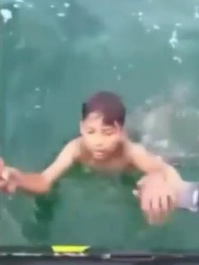 Viral Bocah Ditemukan Mengapung di Tengah Laut, Mengaku Dilempar dari Kapal