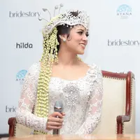 Preskon Pernikahan Raisa - Hamish Daud (Adrian Putra/bintang.com)