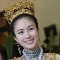 Nong Poy Transgender Thailand Resmi Menikah, credit: MUA Chartmakeup