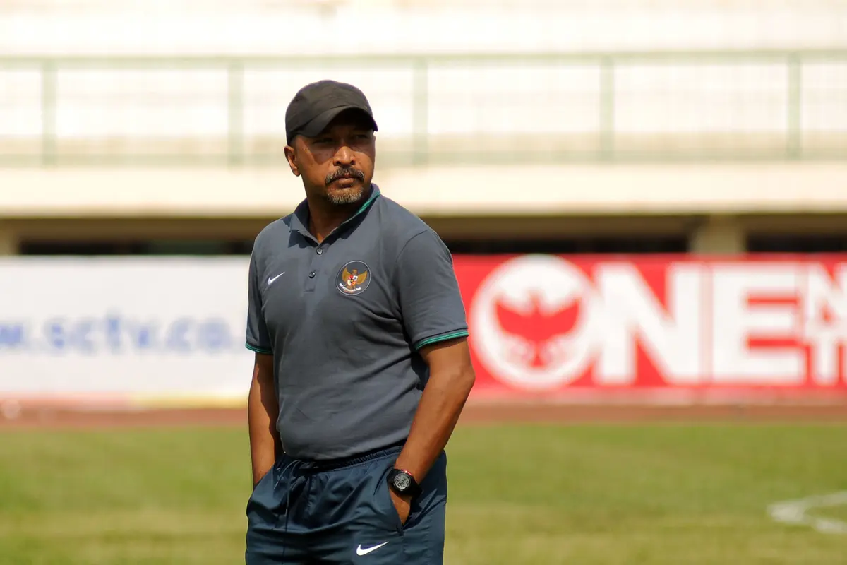 Fachri Husaini