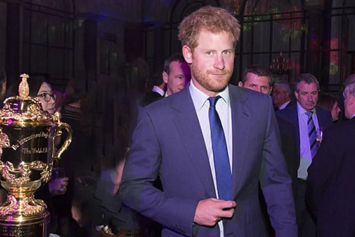 [Bintang] Pangeran Harry