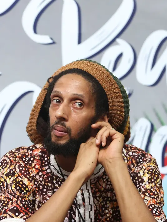 Sesuai dengan tema perdamaian yang diusung, Julian Marley mengatakan sengaja meluangkan waktunya untuk hadir di Jakarta guna menebar pesan damai. (Bambang E Ros/Bintang.com)