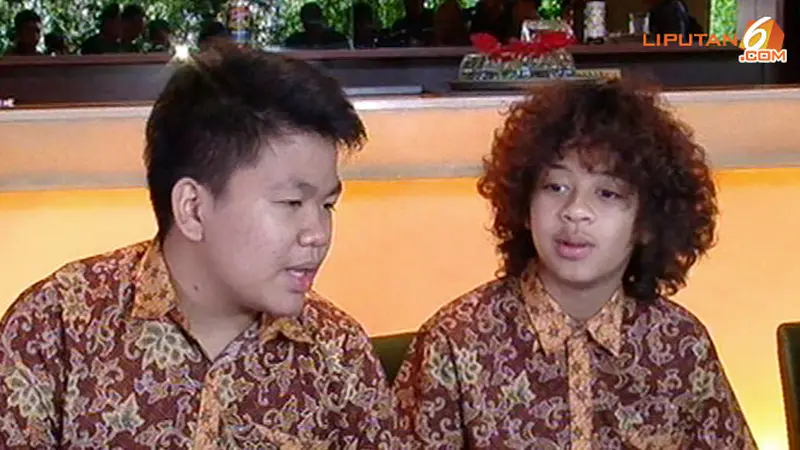 kiki-bastian-coboy-junior--130721b.jpg