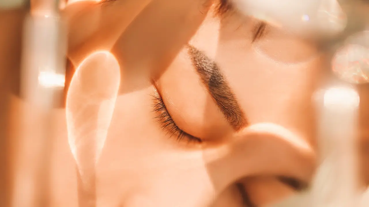 Ilustrasi glowing skin