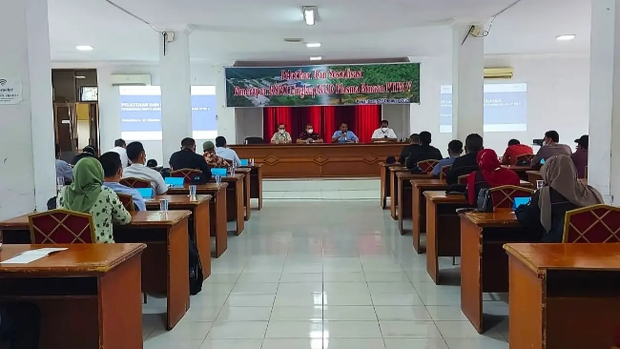 Kegiatan perwakilan petani sawit binaan PTPN V untuk mendapatkan sertifikasi RSPO dan ISPO.