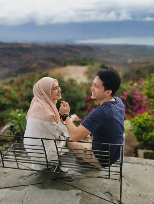 Dimas Seto dan Dhini Aminarti (Instagram/dhiniaminarti)