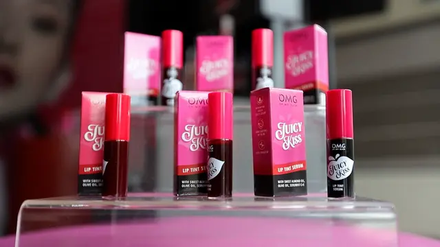 OMG Juicy Kiss Lip Tint Serum