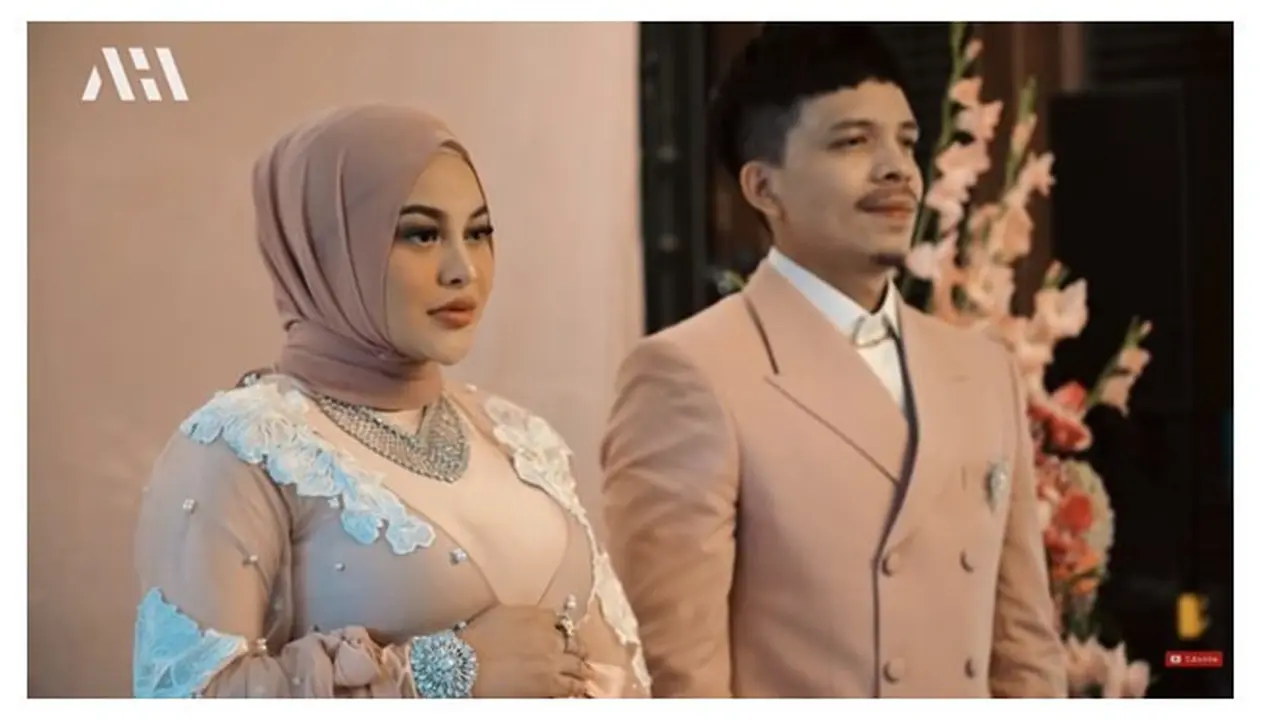 8 Potret Aurel Hermansyah dan Atta Halilintar saat Maternity Shoot, Tampil Memesona
