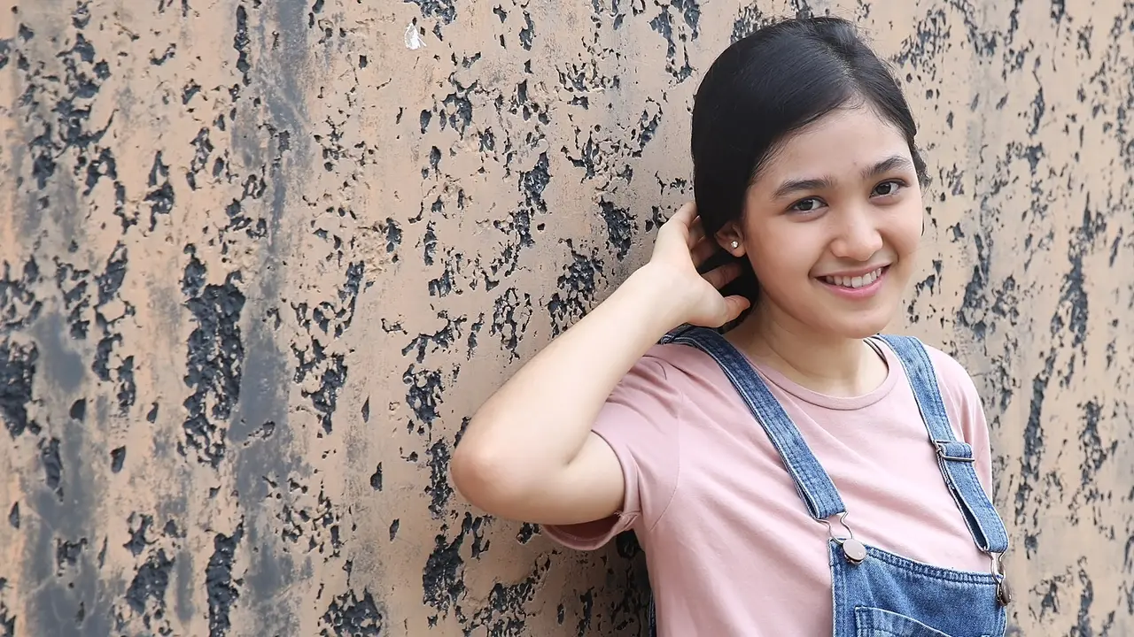 [Bintang] Cut Syifa