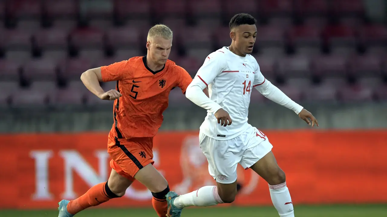 Mitchel Bakker - Belanda U-21