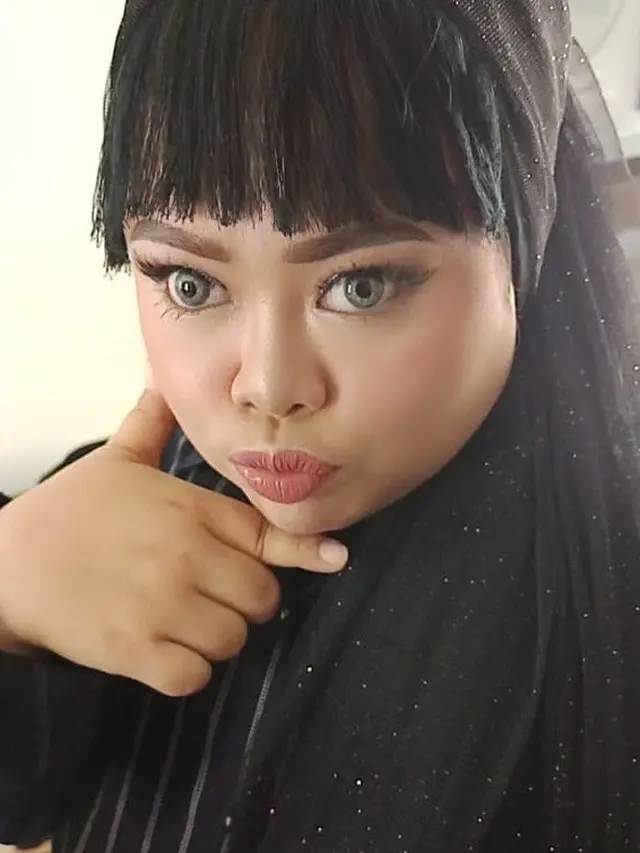 Disebut Lepas Hijab, Ini 6 Potret Kekeyi saat Pakai Wig