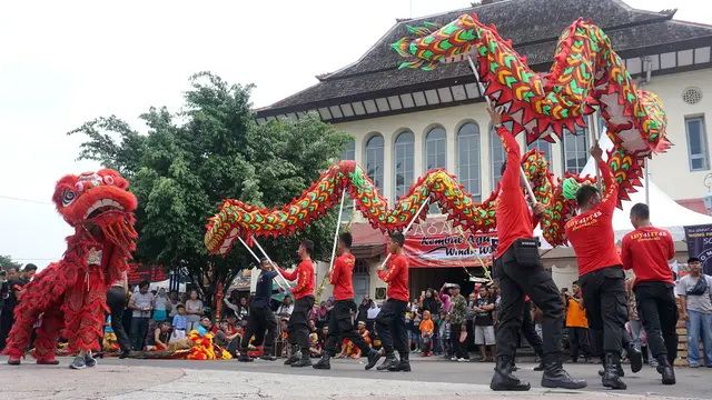Pesta Kembang Api Dilarang