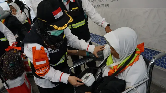 Pemerintah Indonesia melalui Kementerian Kesehatan terus berinovasi dalam melayani jemaah haji. Salah satunya lewat aplikasi TeleJemaah.
